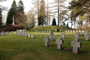 Cimetière militaire international, mémorial allemand et mémorial britannique de Saint-Symphorien (Belgique)